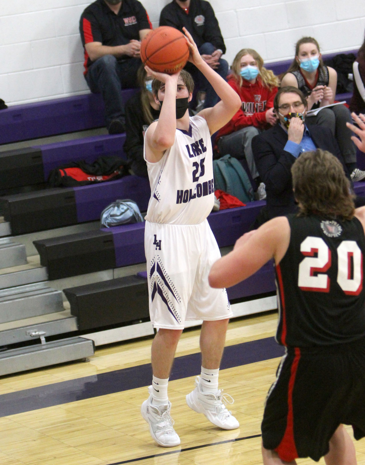 Winter at Lake Holcombe boys basketball 1-5-21